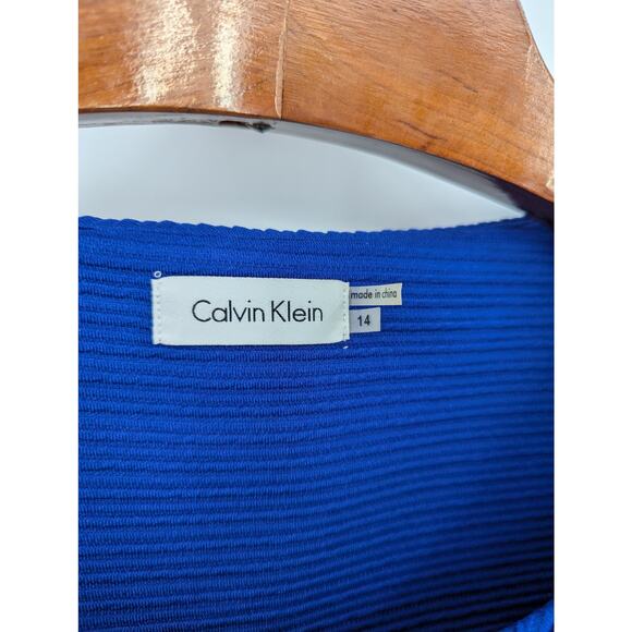 Calvin Klein Royal Blue Textured Sheath Dress Size 14 Timeless Classic Staple - Picture 3 of 4